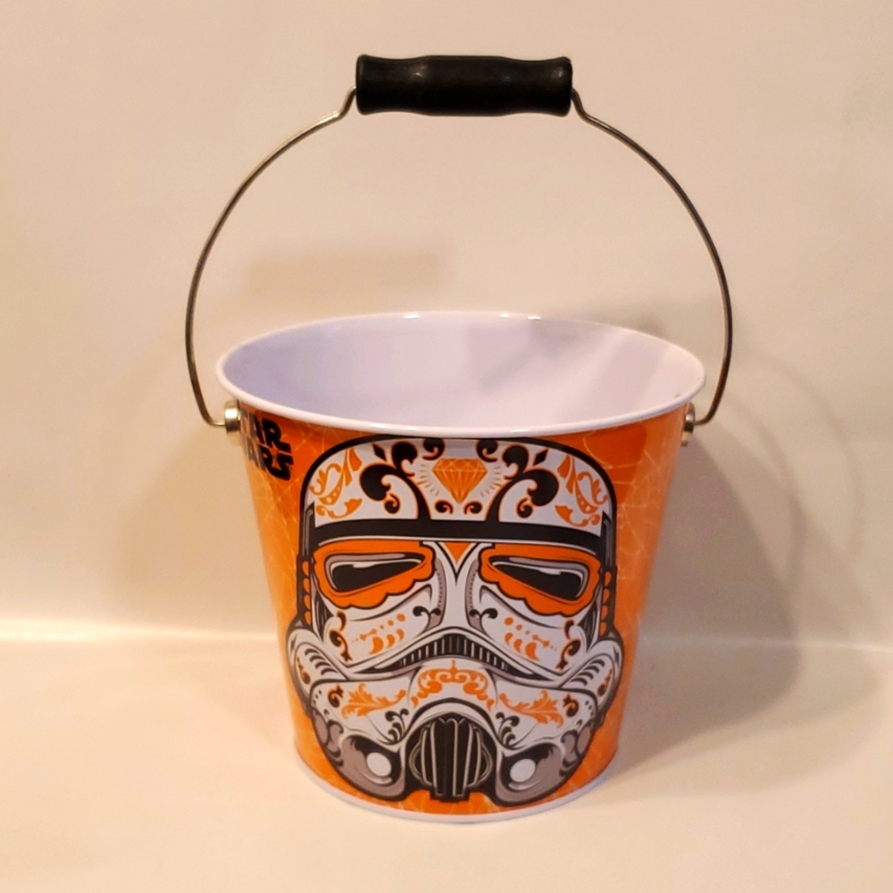 Star Wars Lucasfilm Darth Vader / Stormtrooper Halloween Tin Bucket NWT